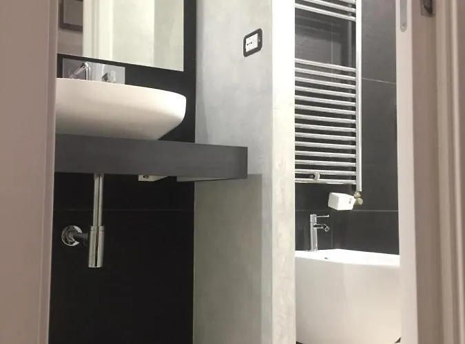 Galleria Cavour 4*