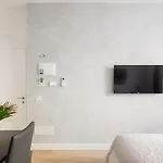 Galleria Cavour 4*