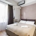 Galleria Cavour 4*