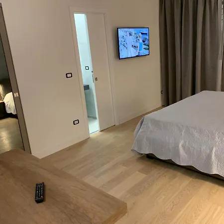 Galleria Cavour Bed & Breakfast