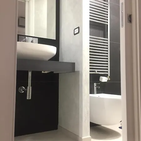 Galleria Cavour 4*