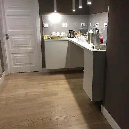 فندق مبيت وإفطار Galleria Cavour بولونيا