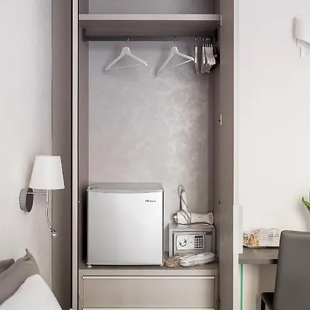 Galleria Cavour Болонья