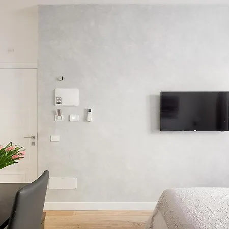 Galleria Cavour 4*