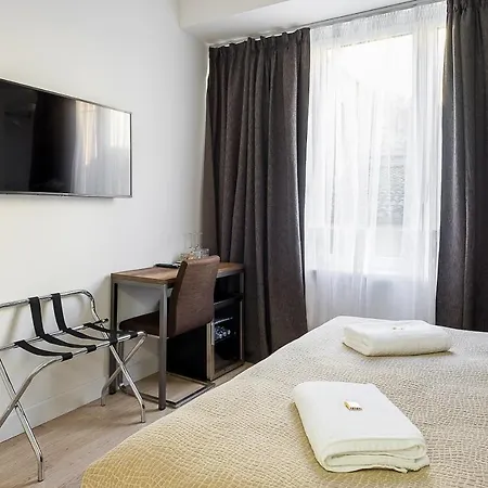 Galleria Cavour Panzió Bologna