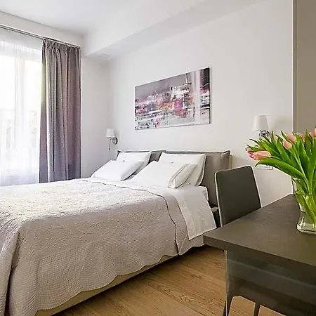 Galleria Cavour 4*