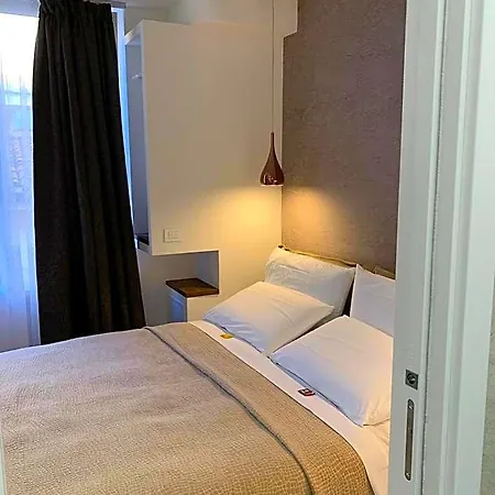 Bed & Breakfast Galleria Cavour