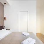 Galleria Cavour 4*